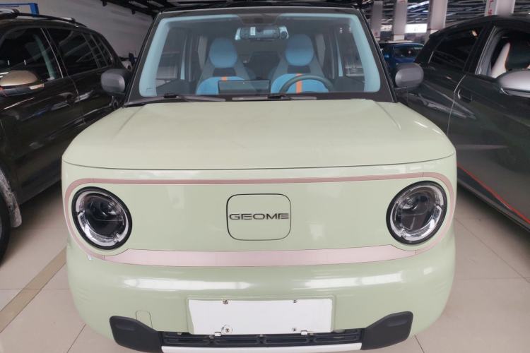 Used Geely Galaxy Panda 2023 Panda Mini 200km Endurance Bear
