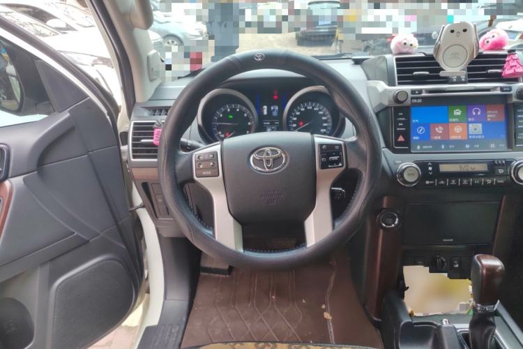 Used Toyota Prado 2016 3.5L Automatic TX-L Steering Wheel