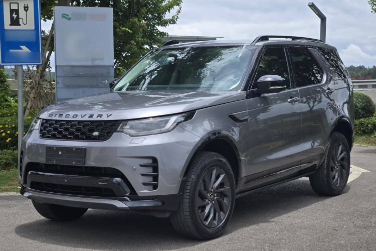 Used Land Rover Discovery 2023 Revised Version 360 PS R-Dynamic S