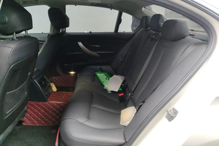 Used BMW 3 Series 2014 320Li Fashion Model Left Rear Seat