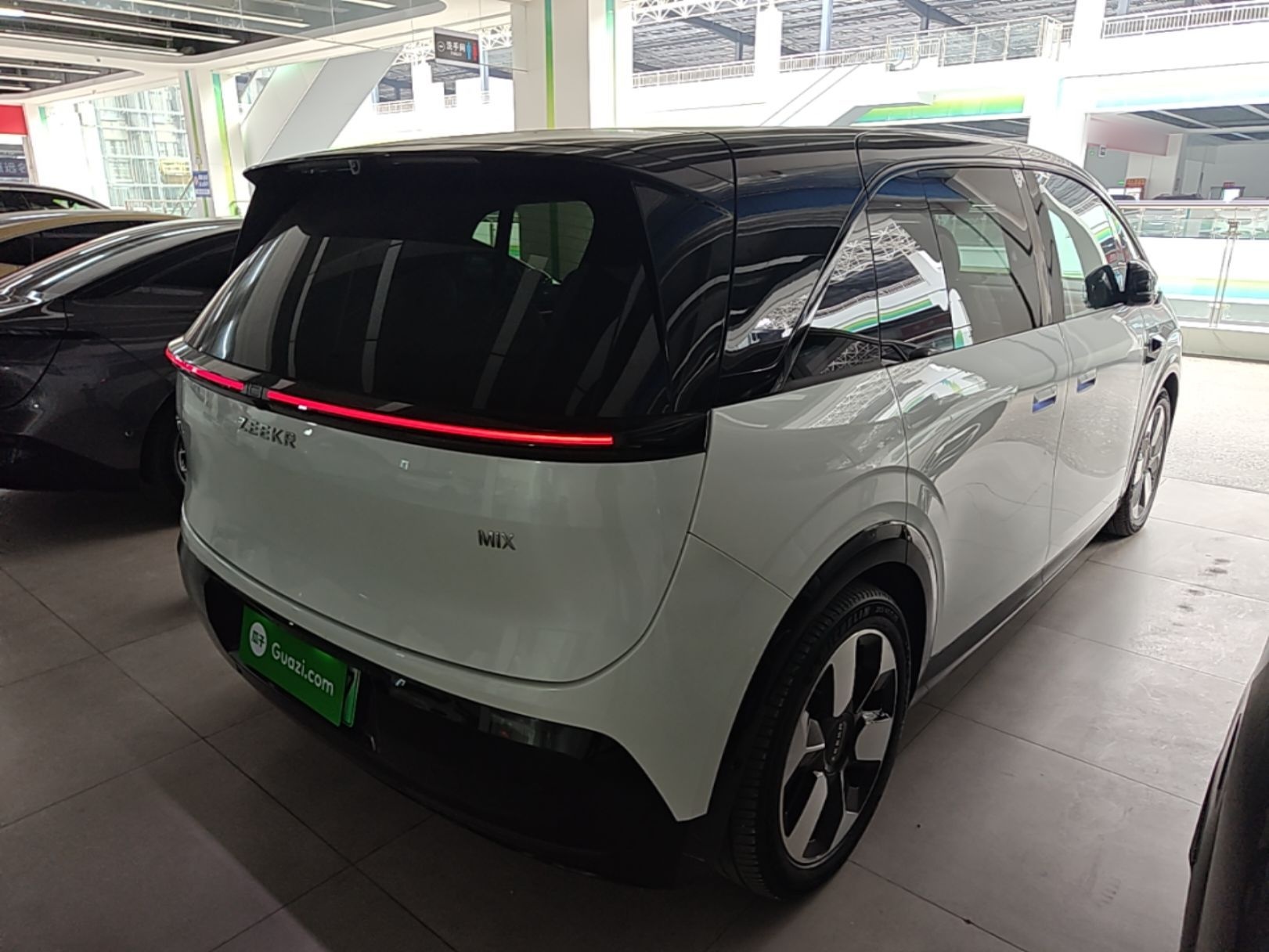 Zeekr MIX 2025 Long-Range Intelligent Driving Edition — снимка 6