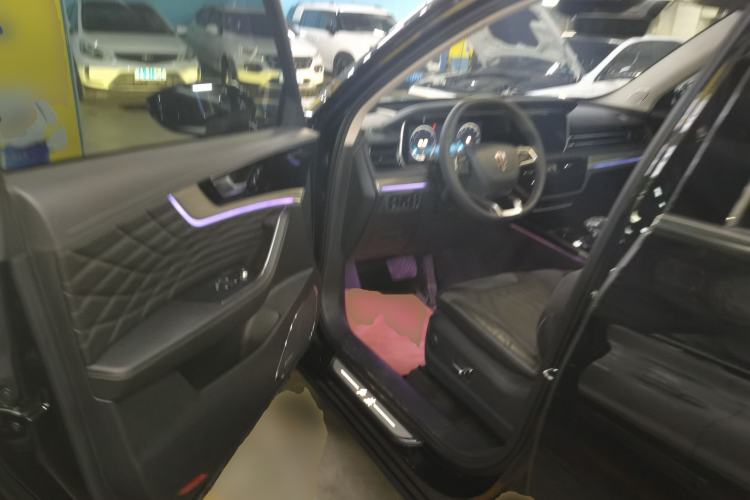 Used Hongqi HS5 2022 Revised Version 2.0T Smart Connect Flagship Edition
