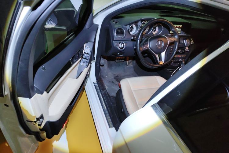 Used Mercedes-Benz C-Class 2013 C 260 CGI Fashion Model