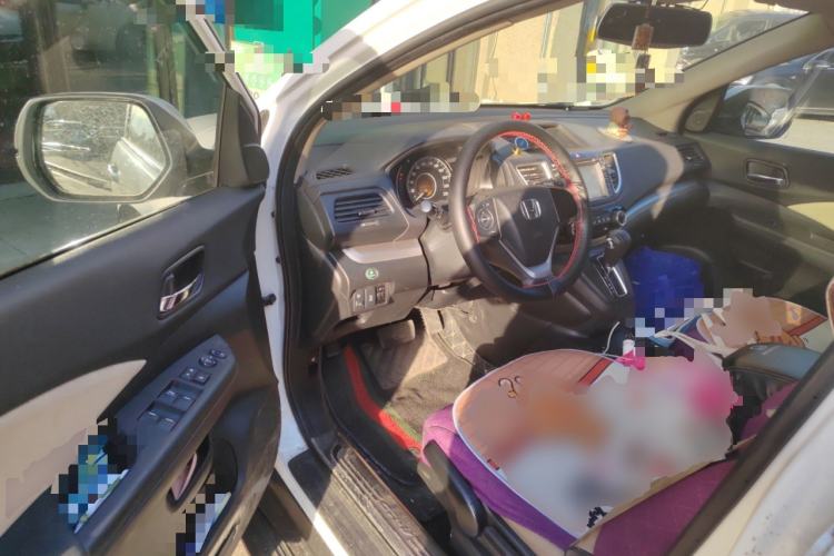 Used Honda CR-V 2015 2.0L two-wheel drive Fashion Edition Driver Seat