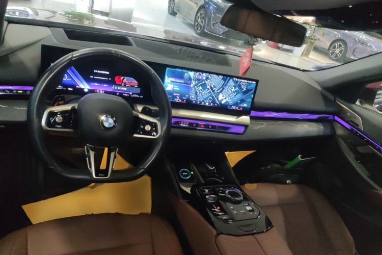 Used BMW 5 Series 2024 530Li Luxury Edition M Sport Package