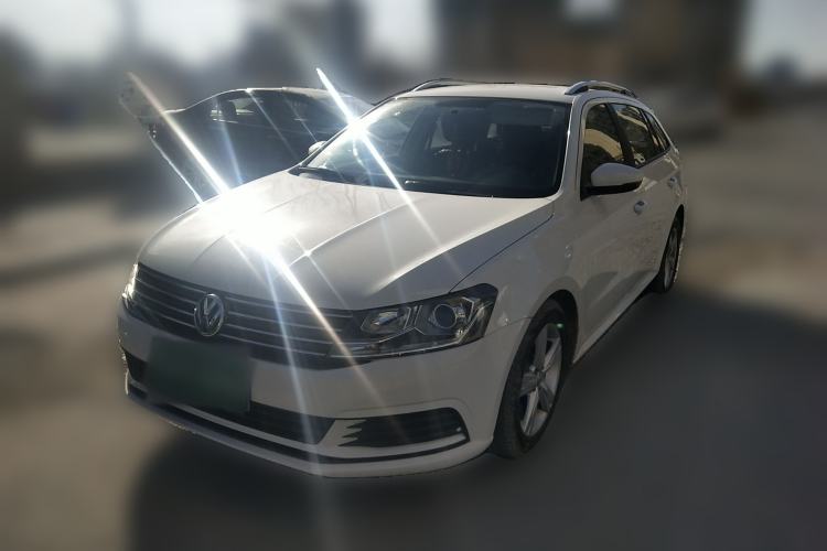 Used Volkswagen Gran Lavida 2017 1.6L Automatic Fashion Edition