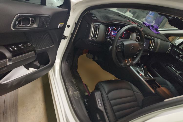 Used Citroen C6 2021 400THP Comfort Edition