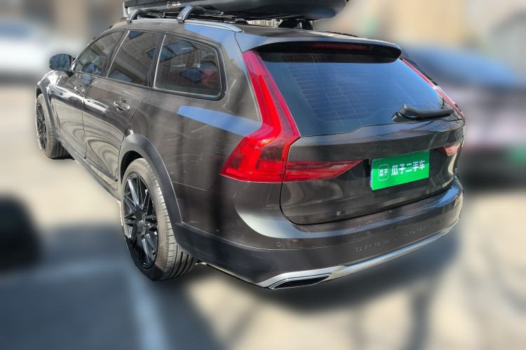 Used Volvo V90 2020 Facelifted Cross Country T5 AWD Zhiyuan Edition