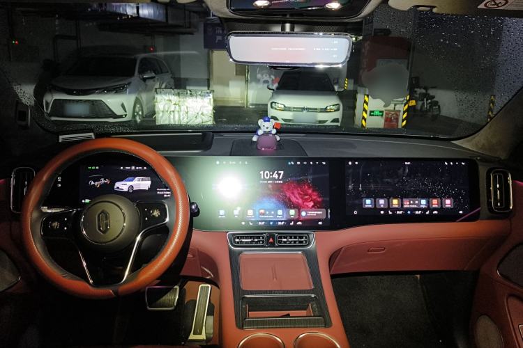 Used Hima AITO M8 2025 Extended-Range Max+ Version 53.4 kWh 6-Seater Edition