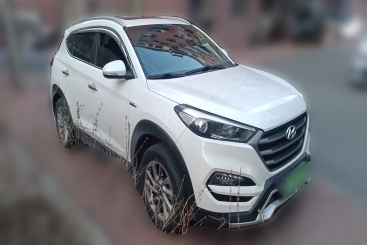 Used Hyundai Tucson 2015 1.6T Dual-Clutch Two-Wheel-Drive Smart Model
