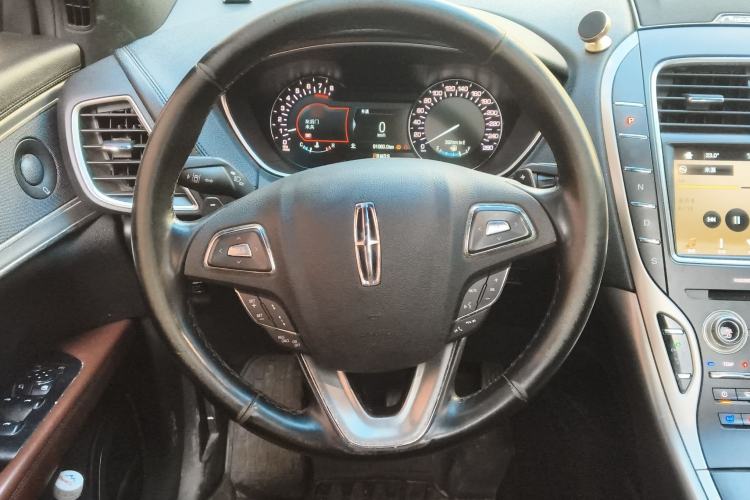 Used Lincoln MKX 2017 2.0T Four-Wheel Drive Zunya Edition