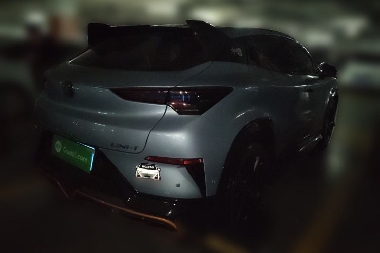 Used CHANGAN UNI-T 2022 1.5T Sport Edition Flagship Version
