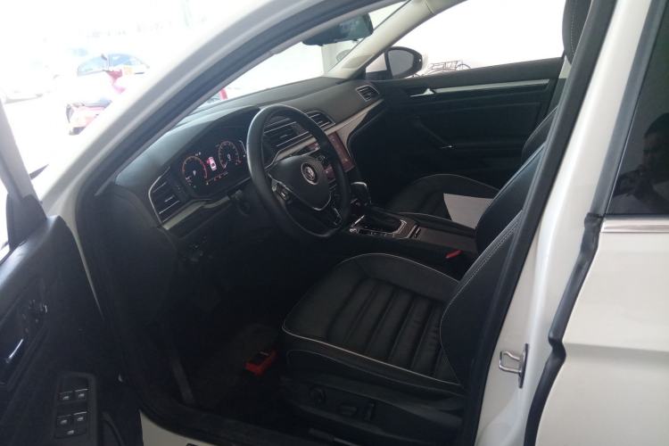 Used Volkswagen Lamando 2019 280TSI DSG Luxury Edition China VI Standard Driver Seat