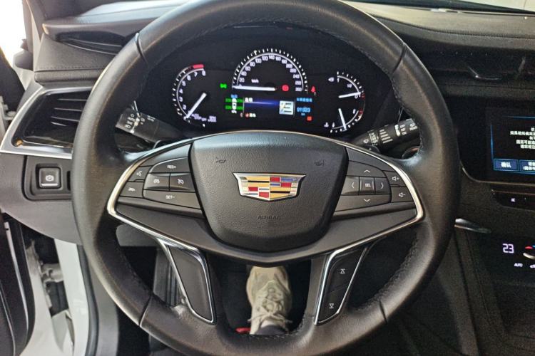 Used Cadillac XT5 2018 25T Tech Model
