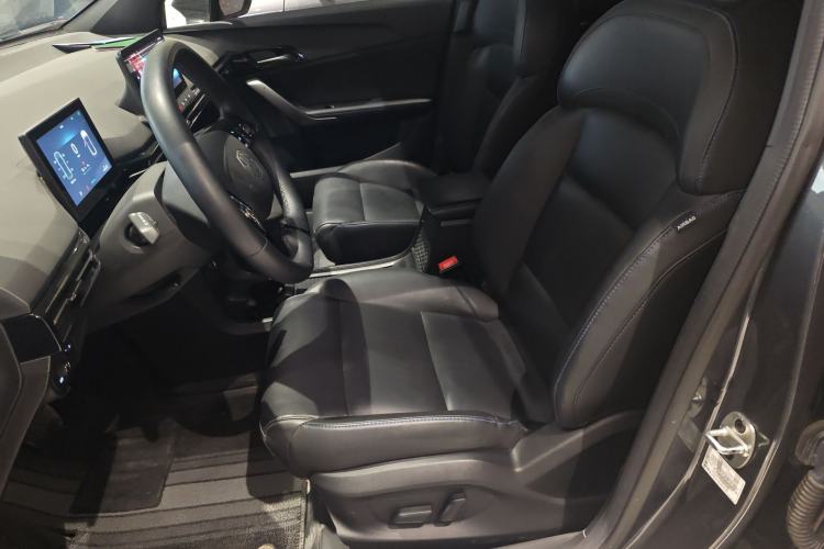 Used MG 4 EV 2022 425 km Luxury Edition Left Front Seat