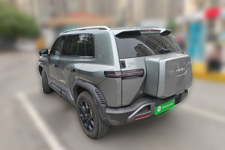 Used Formula Leopard Titanium 3 2025 501 km Range Rear-Wheel Drive Intelligent Driving Max Edition
