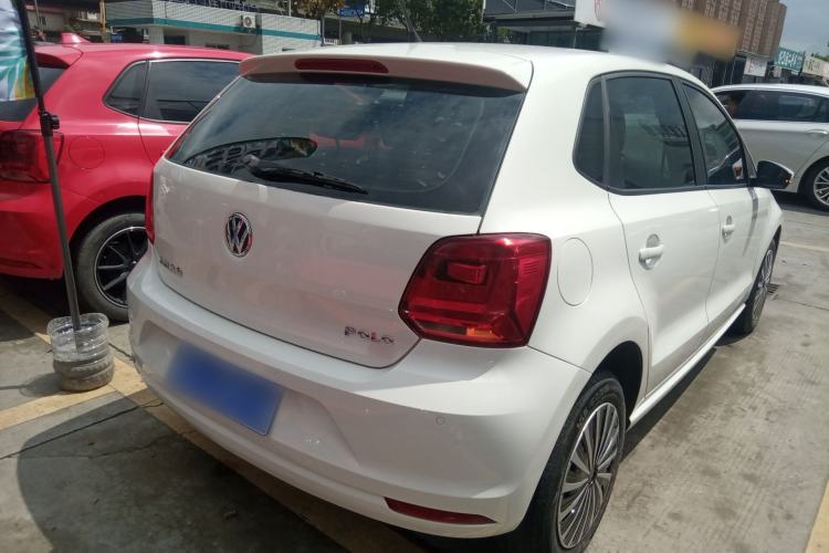 Used Volkswagen Polo 2016 1.6L Automatic Comfort Model Rear Right 45 Deg