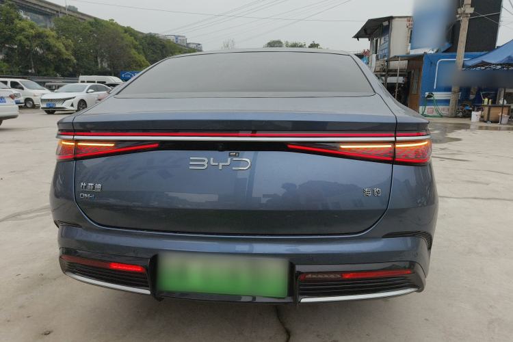 Used BYD Seal 2024 HONOR Edition DM-i 1.5L 121km Prestige Model
