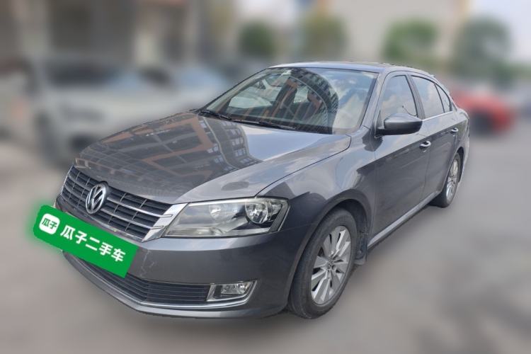 Used Volkswagen Lavida 2013 Restyled Classic 1.6L Manual Comfort Edition