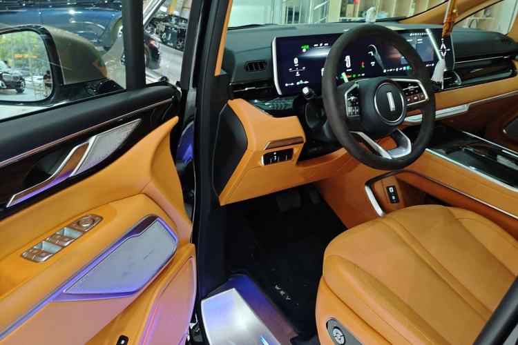 Used Wey Gaoshan 2023 Four-Wheel-Drive Executive Extended Version
