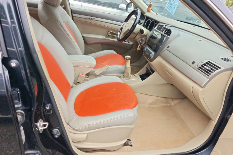 Used Nissan Sylphy 2012 Classic 1.6XE Manual Comfort Edition Right Front Seat