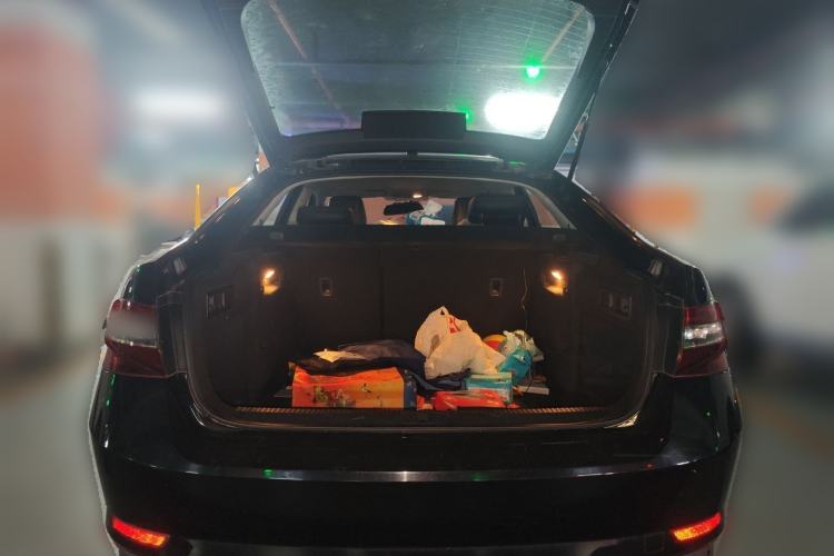 Used Skoda Superb 2016 TSI280 DSG Advanced Edition Trunk