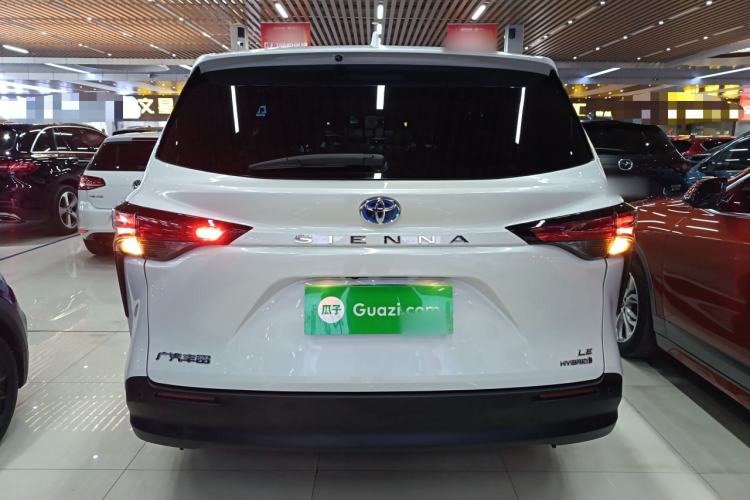Used Toyota SIENNA 2023 2.5L Hybrid Comfort Edition Rear