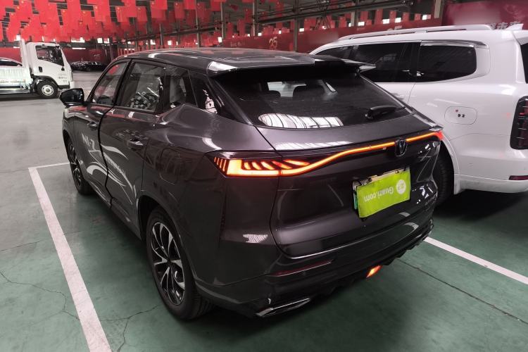 Used CHANGAN UNI-Z New Energy 2024 Blue Whale Smart Electric iDD 125km Beyond Edition
