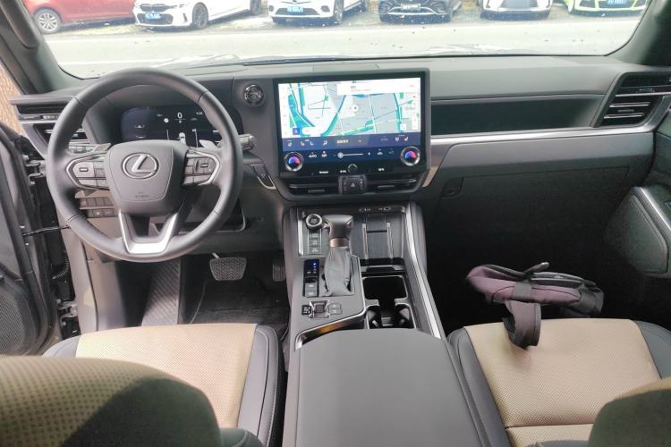 Used Lexus GX 2024 OVERTRAIL Yuanfeng Edition Center Console