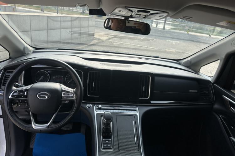 Used GAC Trumpchi M8 2023 Lingxiu Series 390T Deluxe Edition Interior 2