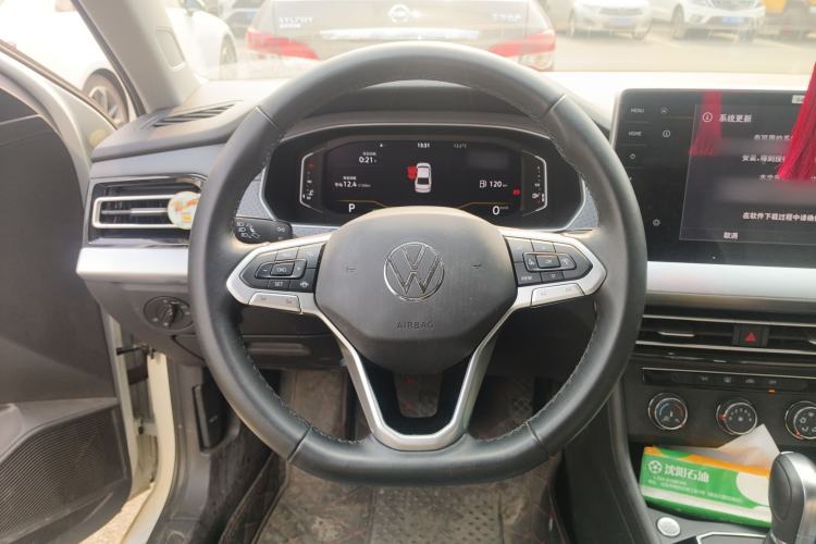 Used Volkswagen Lavida 2023 Revised Version 1.5L Automatic Starry Sky Edition – 5 Million Units Steering Wheel