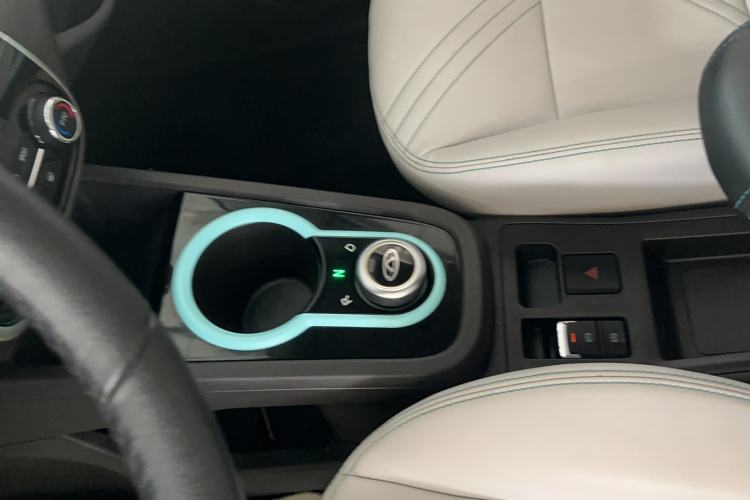 Used Chery New Energy Little Ant 2021 200 000-Yuan Ant Fan Edition Talent Version Lithium Iron Phosphate 301 km
