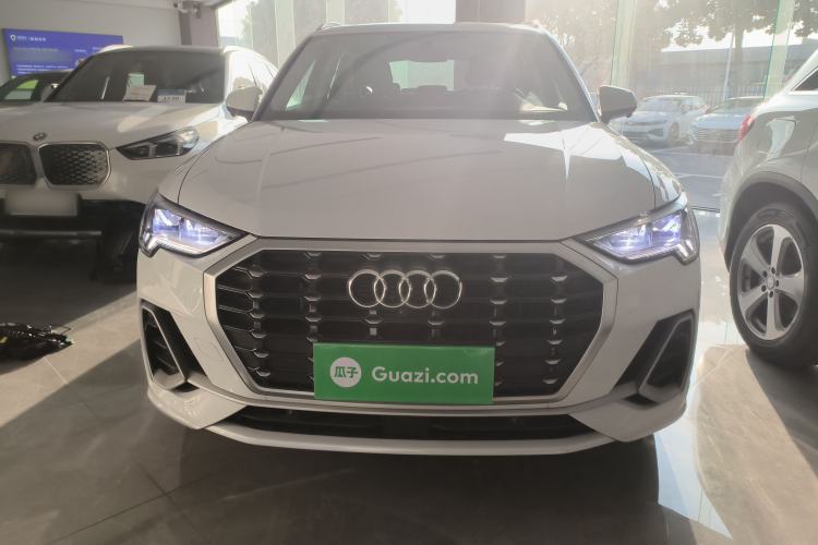 Used Audi Q3 2023 40 TFSI Fashion Dynamic Model