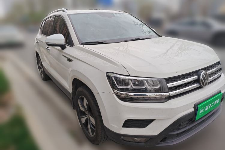 Used Volkswagen Tharu 2022 280TSI Two-Wheel Drive Comfort Edition Front Right 45 Deg