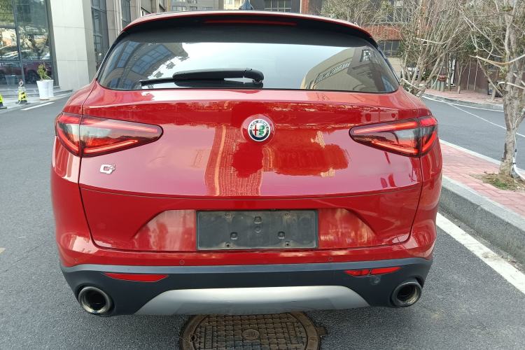 Used Alfa Romeo Stelvio 2017 2.0T 200HP Elite Edition
