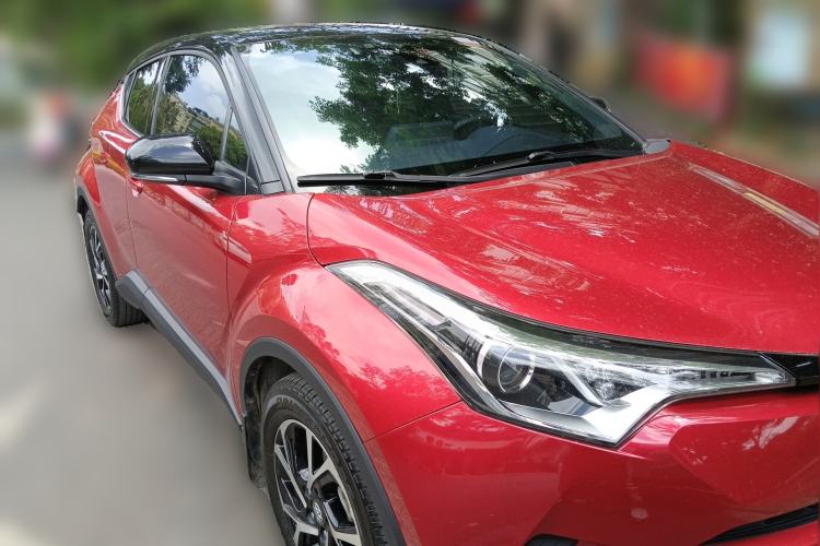 Used Toyota C-HR 2018 2.0L Leading Edition China VI
