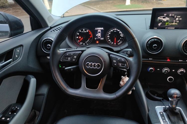 Used Audi A3 2020 Restyled Limousine 35 TFSI Ambition Version China VI