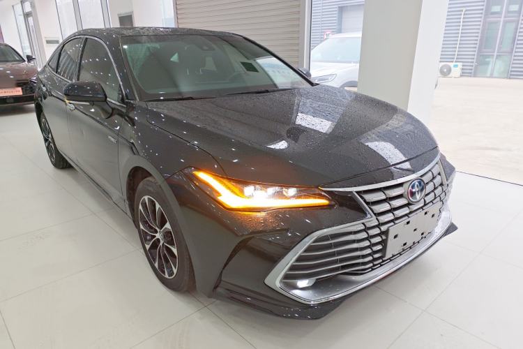 Used Toyota Avalon 2022 Dual-Engine 2.5L Luxury Edition
