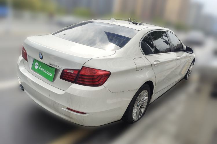 Used BMW 5 Series 2013 525Li Leading Model
