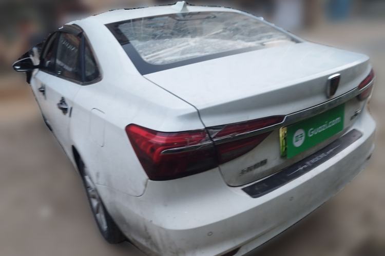 Used Roewe i6 New Energy 2017 45T Hybrid Connect & Smart Enjoyment Edition
