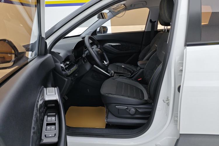 Used Baojun RS-3 2020 1.5L Manual Elite Version with 24-Hour Online Service
