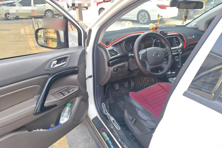 Used GAC Trumpchi GS4 2017 235T Manual Two-Wheel Drive Luxury Edition
