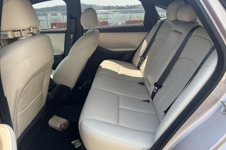 Used Nissan N6 2026 Model 180 Max Interior 3