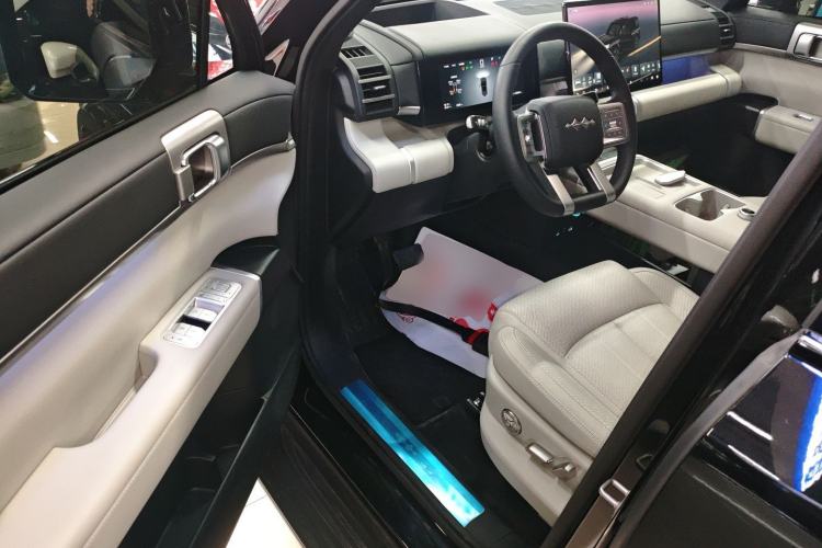 Used Formula Leopard Tai 7 2025 Model 190 km Four-Wheel Drive Ultra Edition