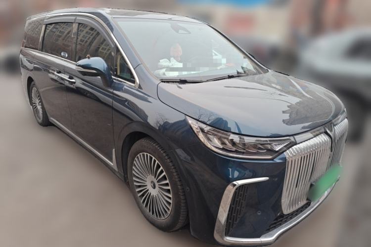 Used VOYAH Dream 2025 PHEV Four-Wheel Drive Prestige Kunpeng Edition Front Right 45 Deg