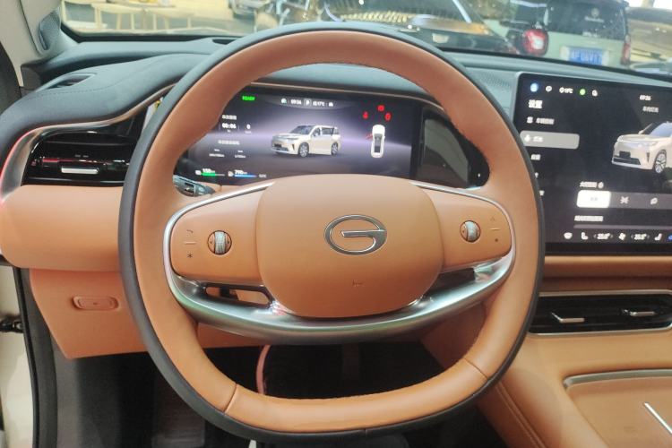 Used GAC Trumpchi S9 2025 Model Qiankun Ultra 6-Seater
