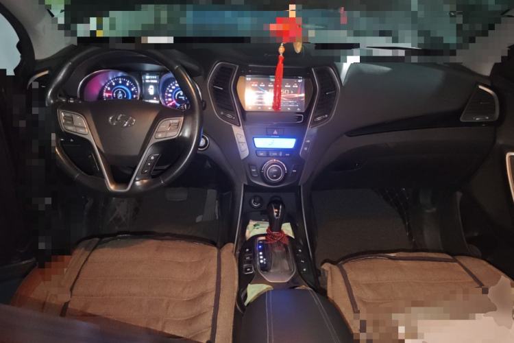 Used Hyundai Santa Fe 2013 2.0T Automatic All-Wheel Drive Top Trim
