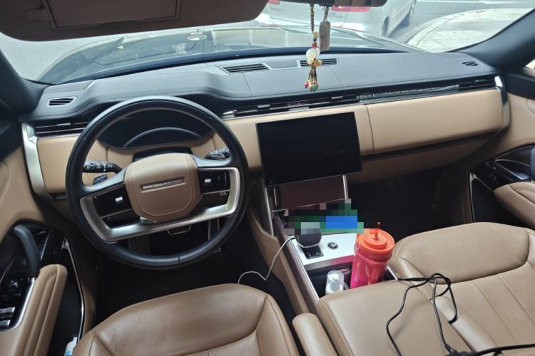 Used Land Rover Range 2024 3.0 L6 360 PS Grand Edition
