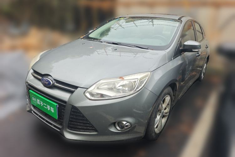Used Ford Focus 2012 Sedan 1.6L Automatic Fashion Edition