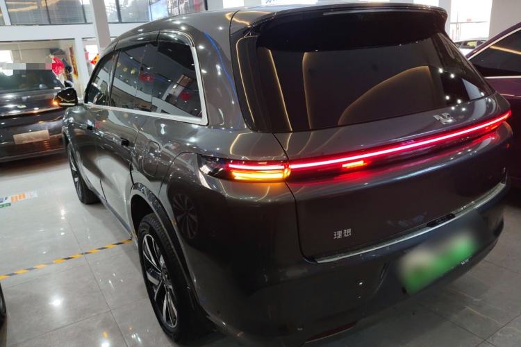 Used Li Auto L8 2023 Pro Model
